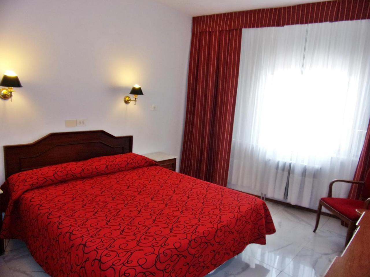 Hotel Tres Sargentos Буэнос-Айрес Экстерьер фото