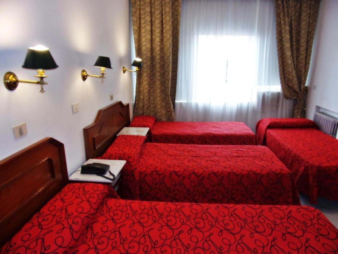 Hotel Tres Sargentos Буэнос-Айрес Экстерьер фото